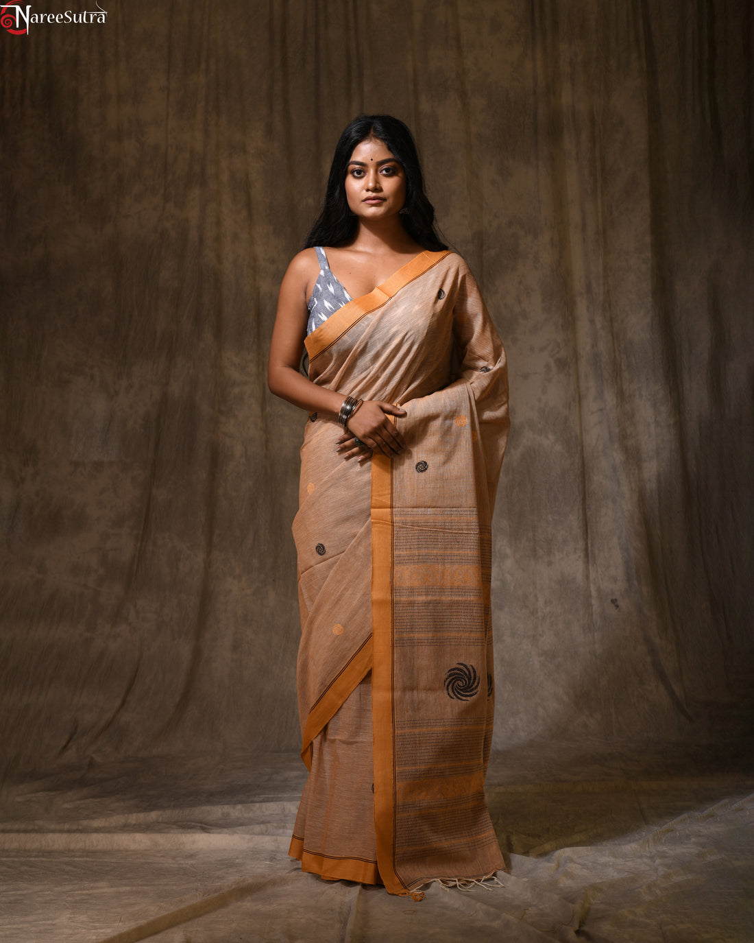 Kancha Sona (Handwoven Cotton Saree)