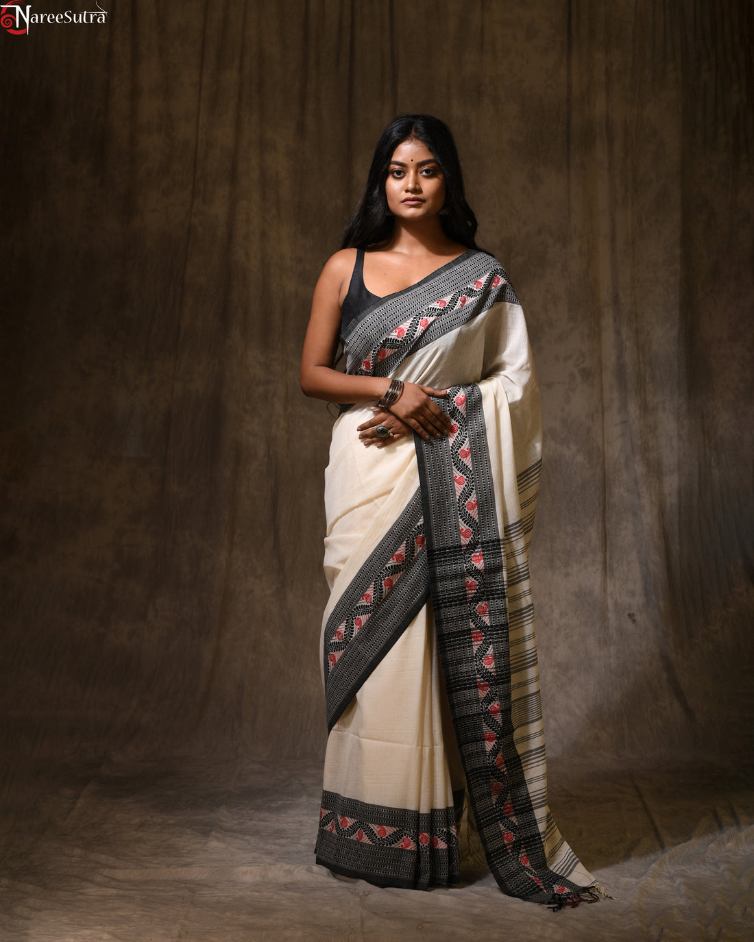 Sesher Kobita (Handwoven Cotton Saree)