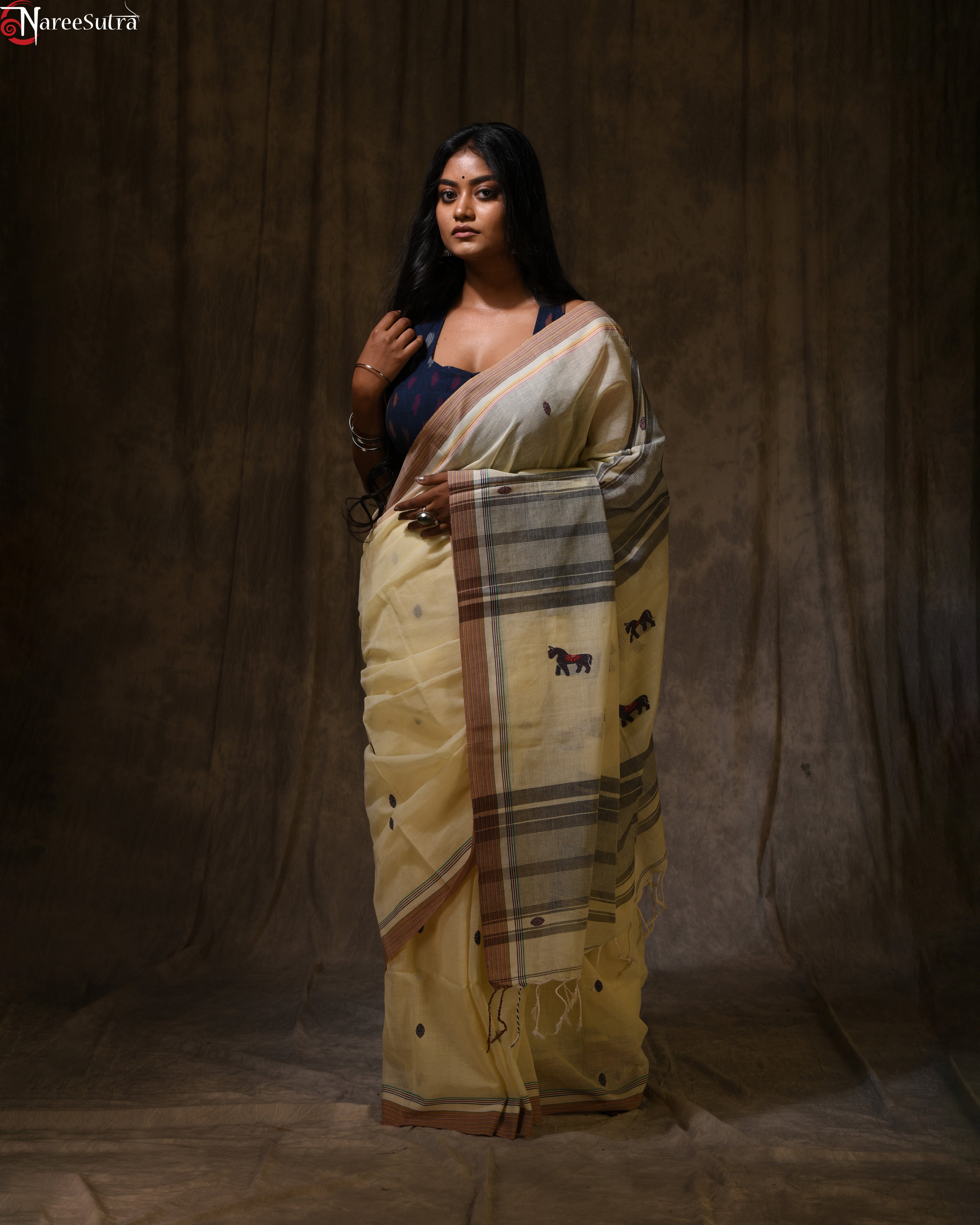 Bhabtoronge (Handwoven Cotton Saree)