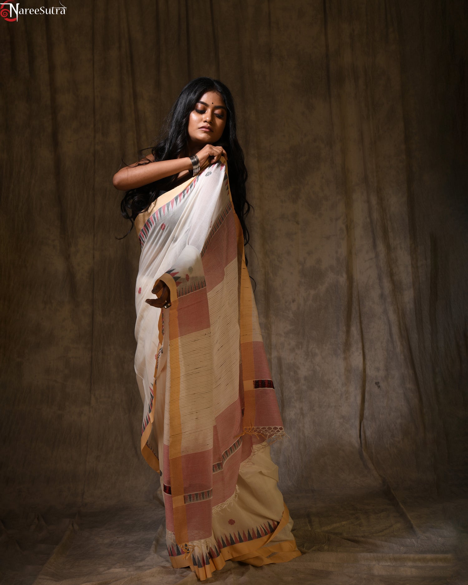 Malancha (Handwoven Cotton Saree)