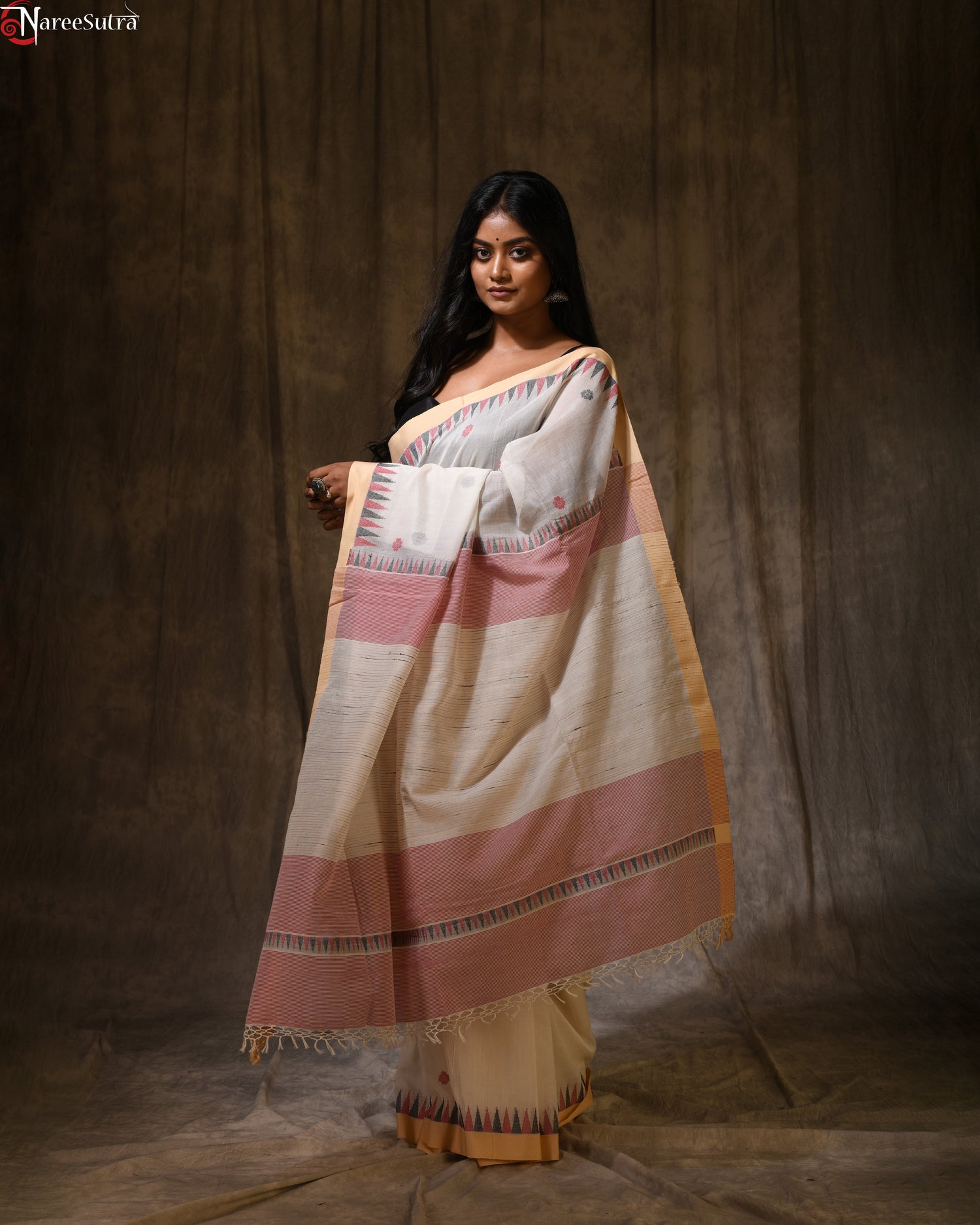 Malancha (Handwoven Cotton Saree)