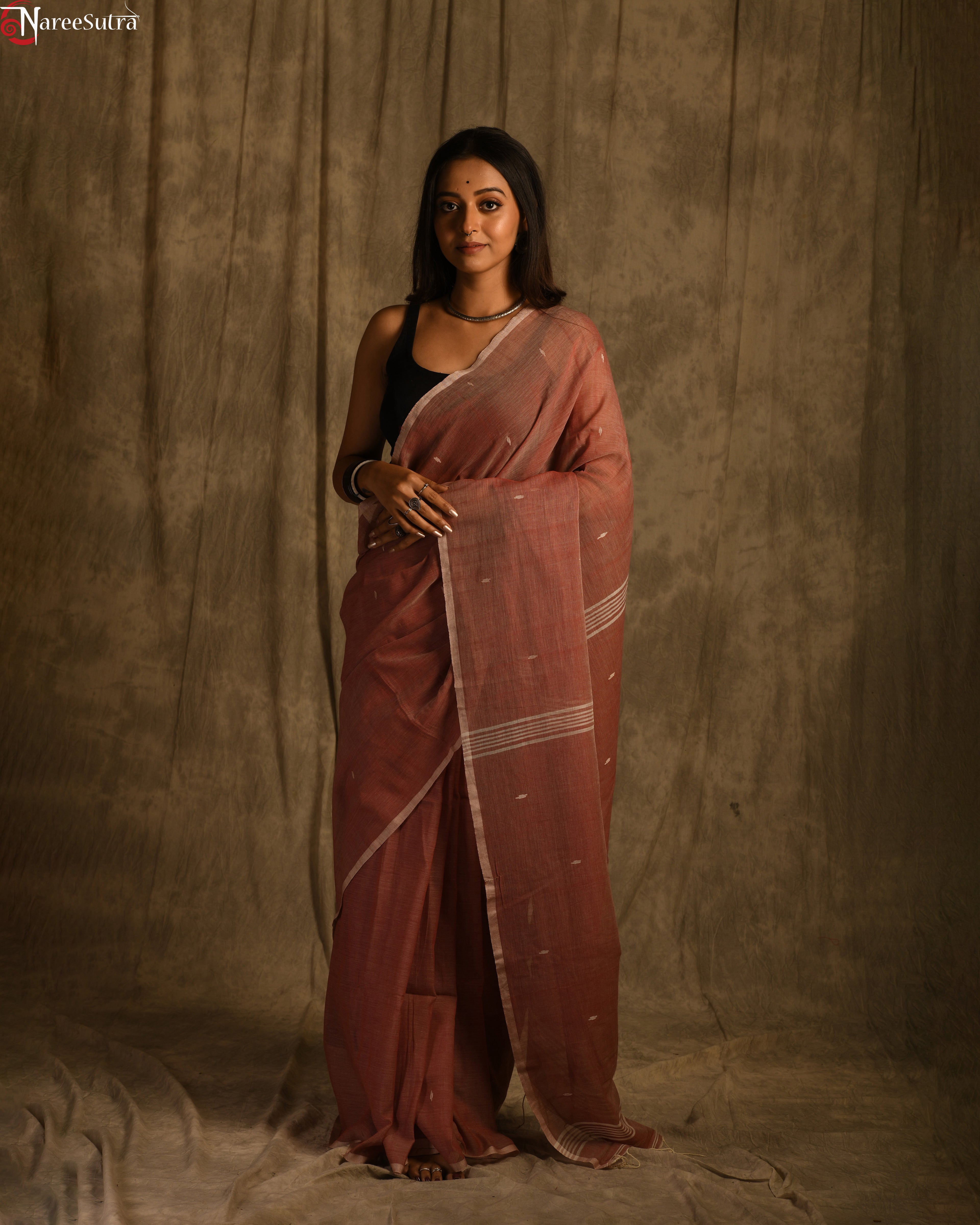 Mayar Cholona (Handwoven Pure Cotton Saree)