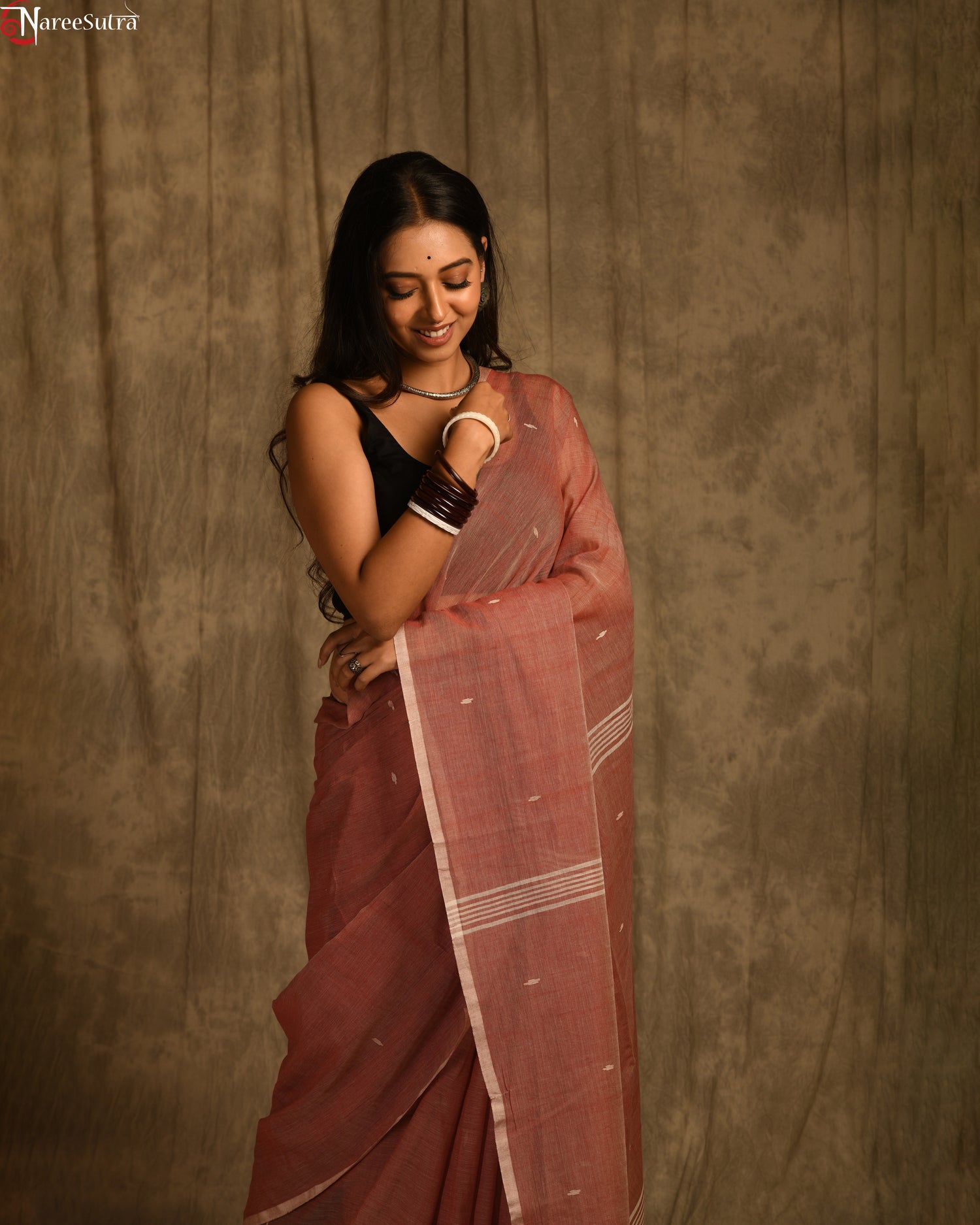 Mayar Cholona (Handwoven Pure Cotton Saree)