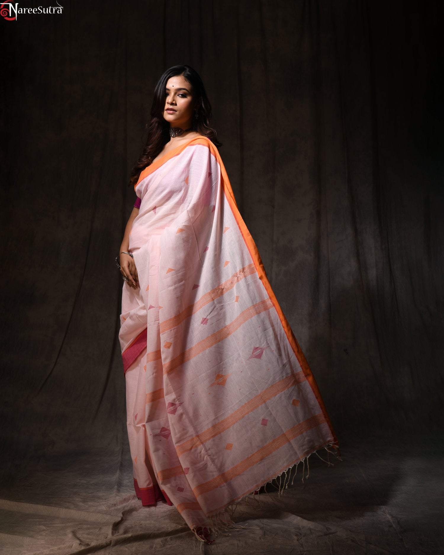 Hrid Majhare (Handwoven Pure Cotton Saree)