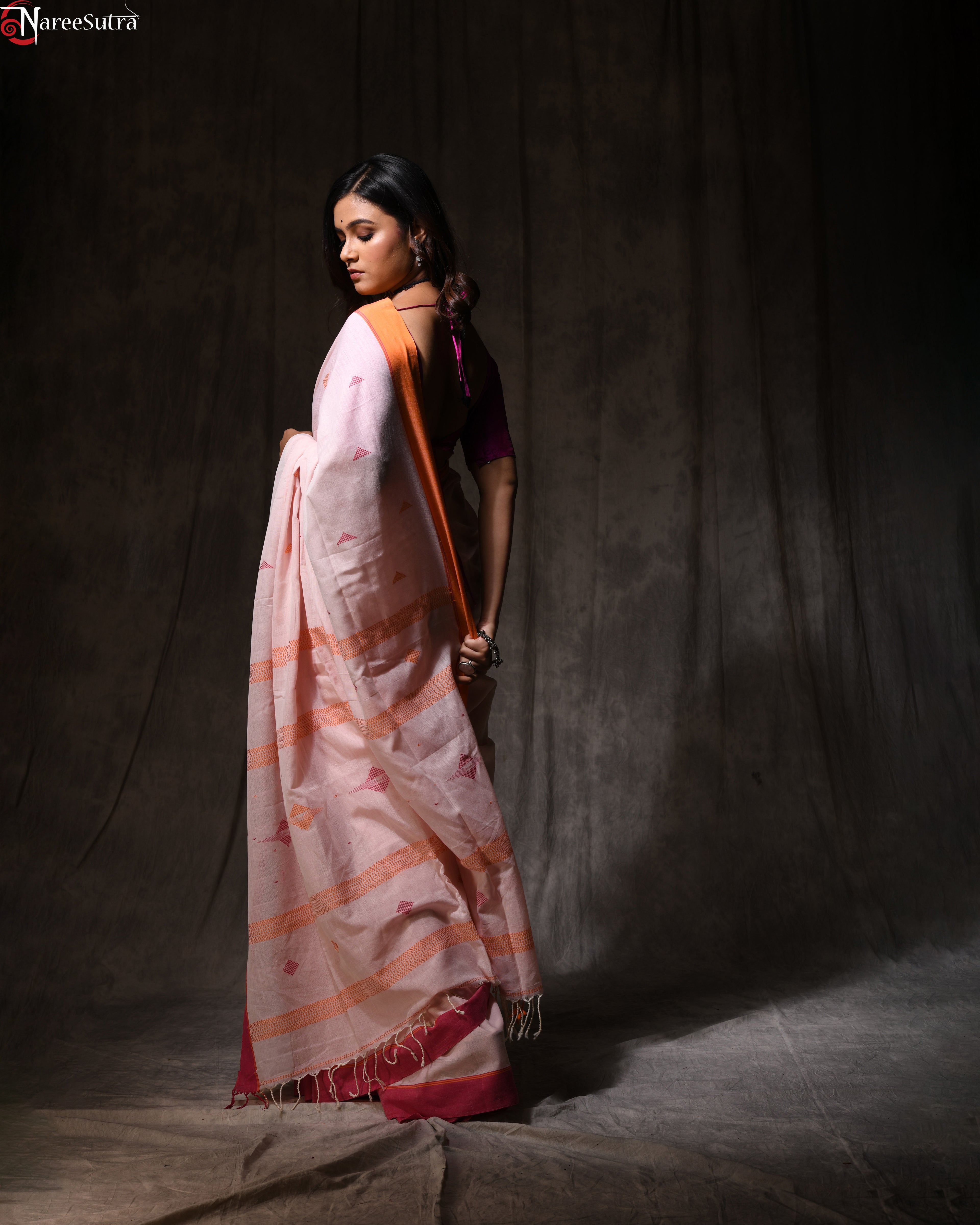 Hrid Majhare (Handwoven Pure Cotton Saree)