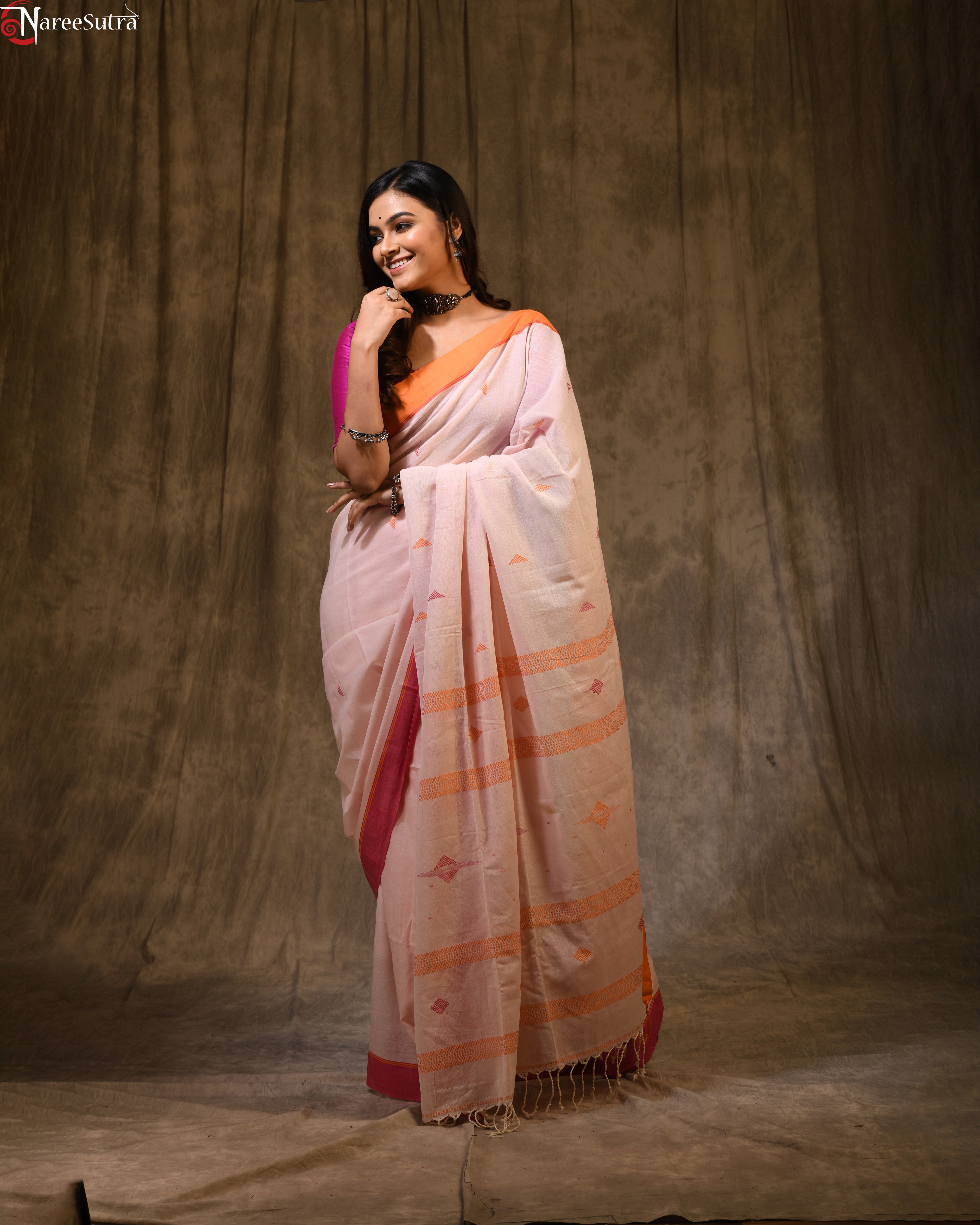 Hrid Majhare (Handwoven Pure Cotton Saree)