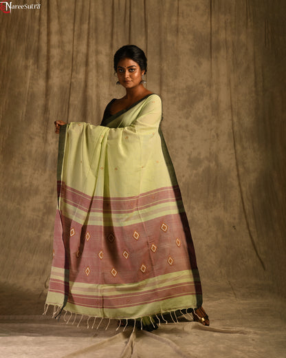 Gogon Paare (Handwoven Pure Cotton Saree)