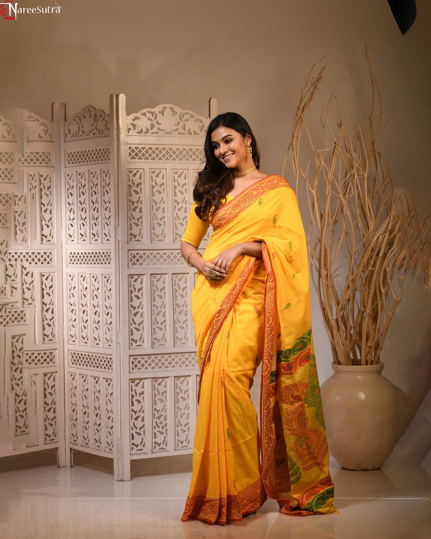 Rabir Alo (Pure Cotton Baluchori Saree)