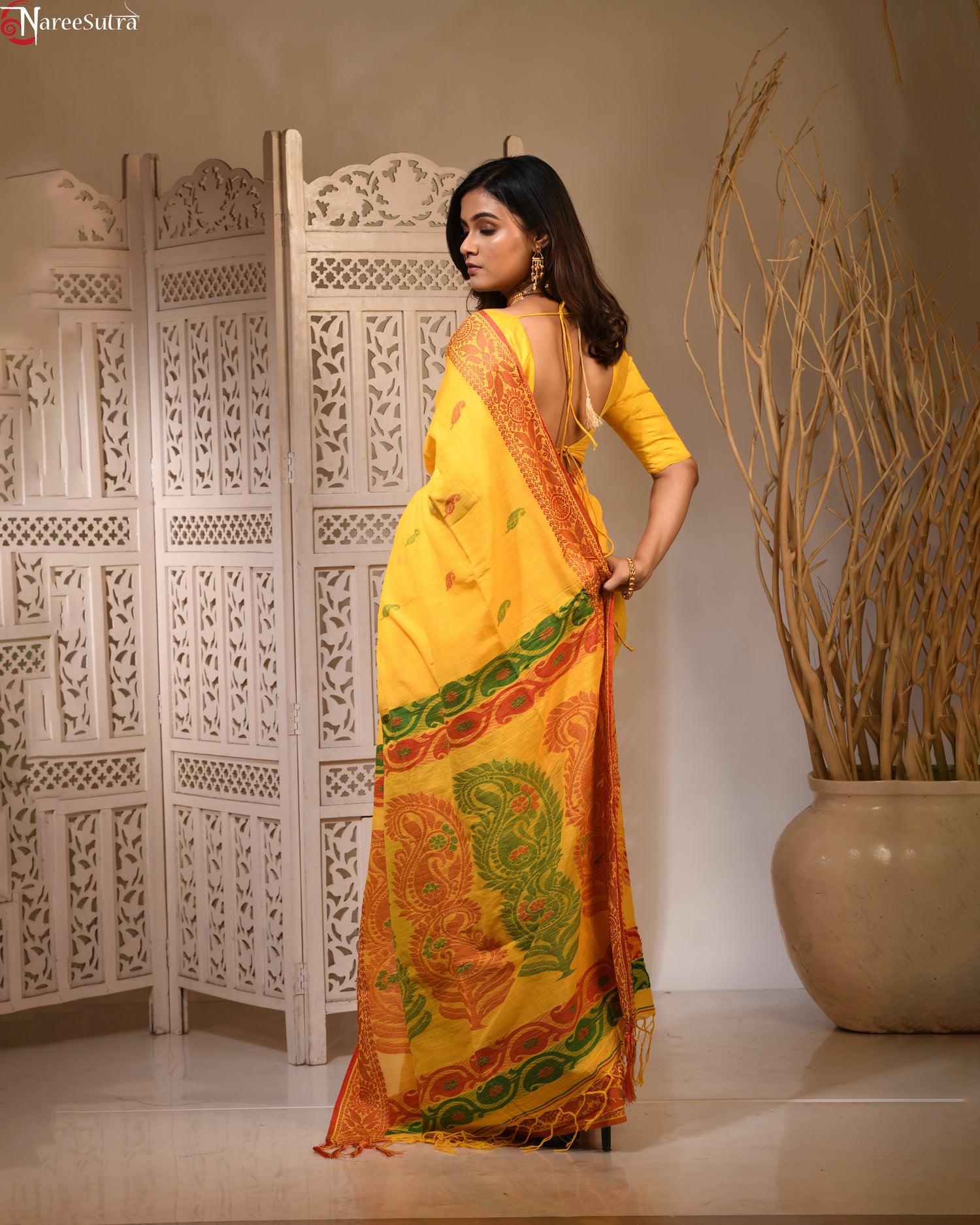 Rabir Alo (Pure Cotton Baluchori Saree)