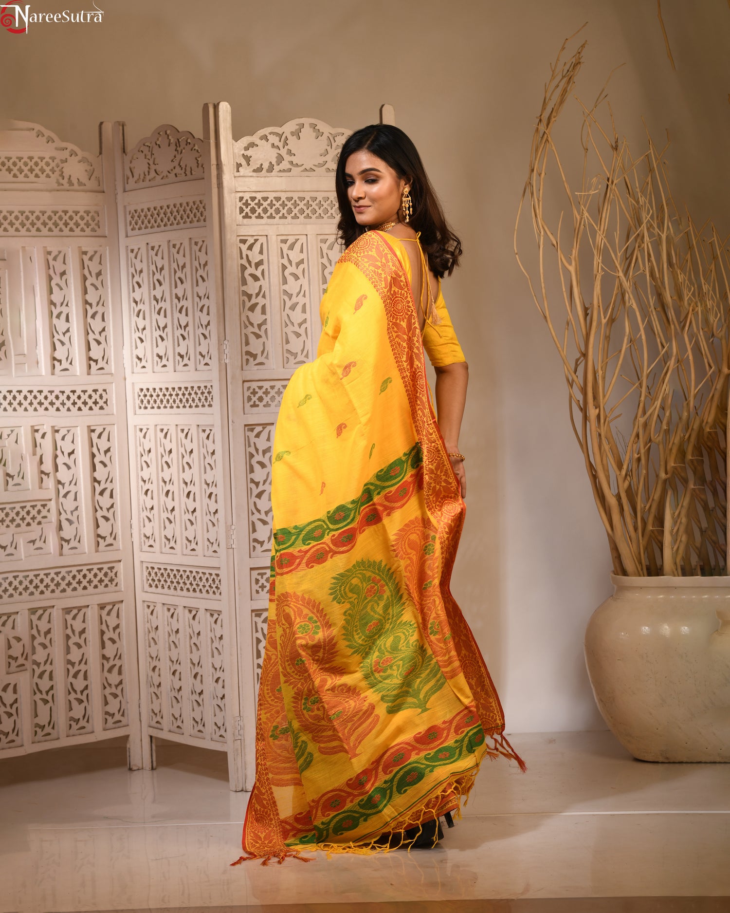 Rabir Alo (Pure Cotton Baluchori Saree)